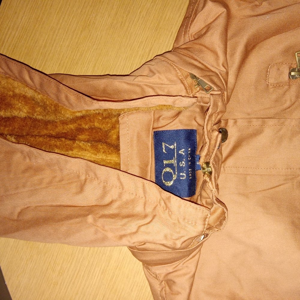 Q17 Faux fur lining coat